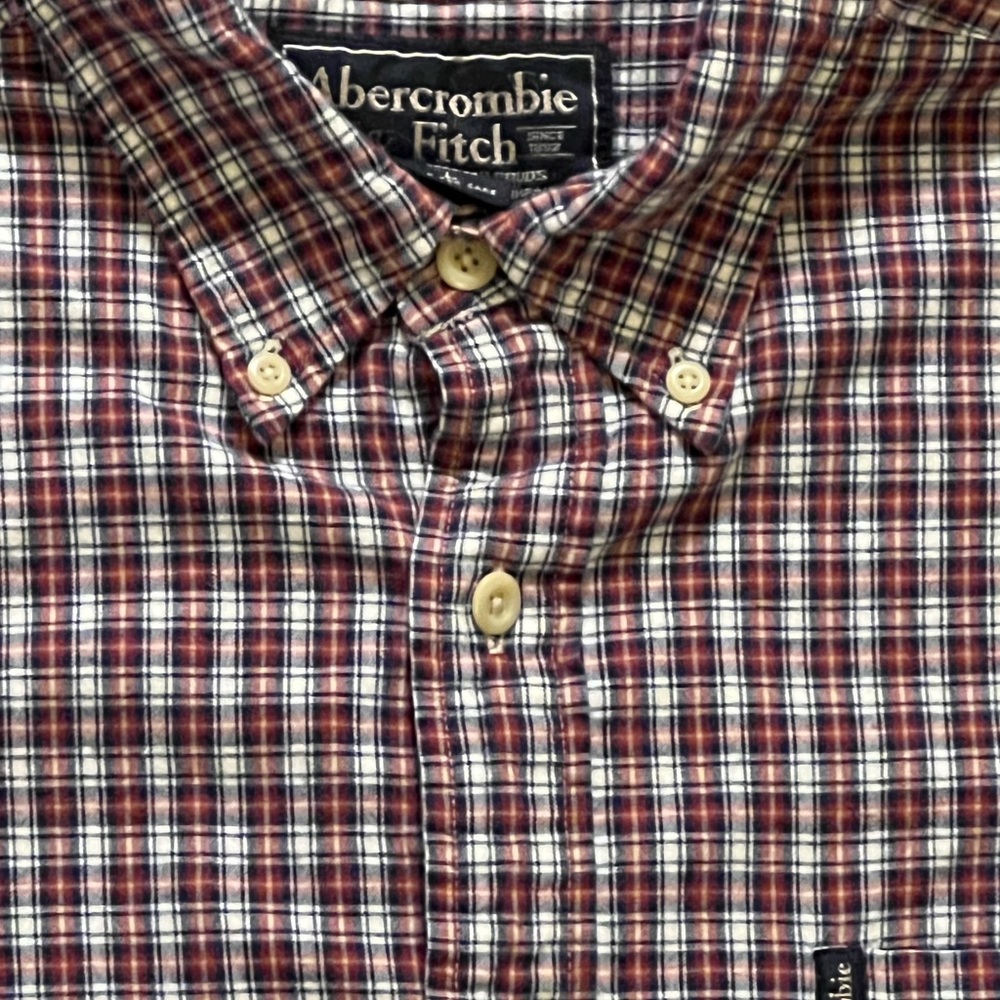 Vintage 2001 Abercrombie & Fitch shirt. Size Large